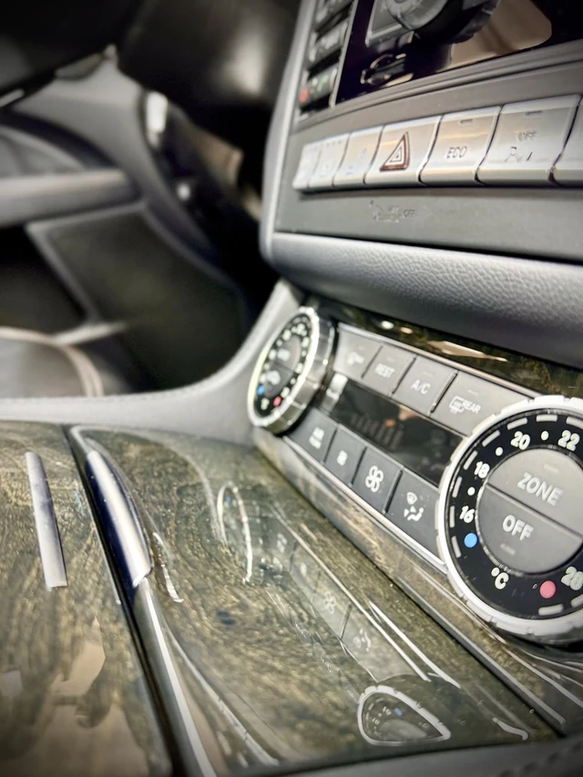 Gereinigter Innenraum des Mercedes-Benz CLS