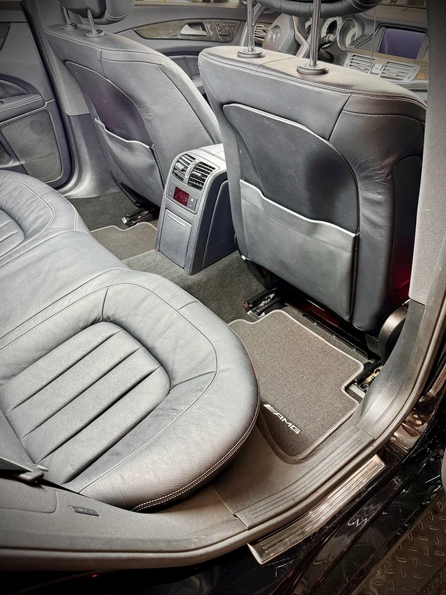 Gereinigter Innenraum des Mercedes-Benz CLS