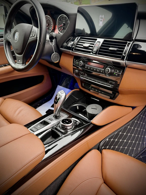 BMW X6 M Competition – gereinigter Innenraum